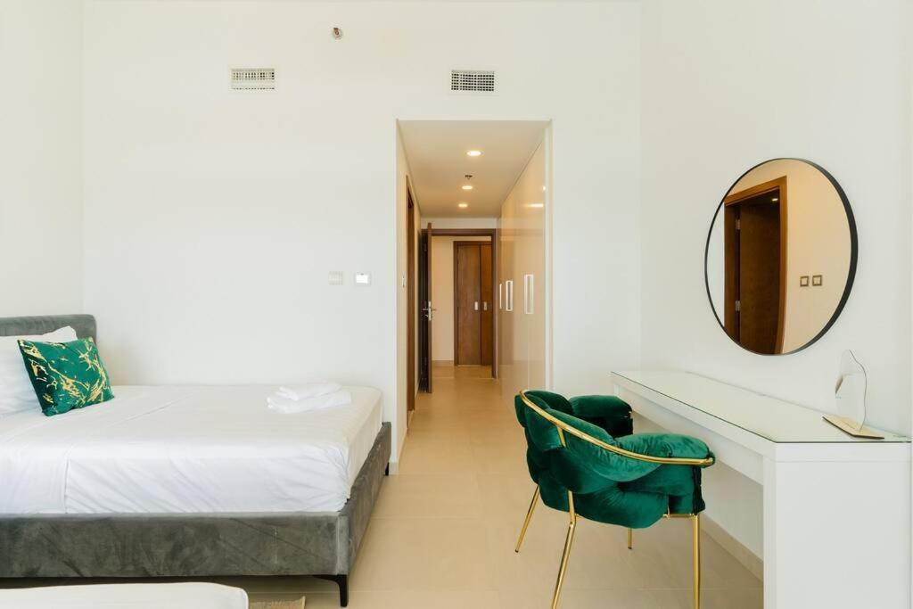 Apartment Matara- 2bed Azizi Mina Palm Jumeriah Dubai